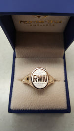 BRAND GOLD SIGNET RING