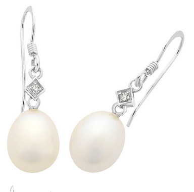 STERLING SILVER CUBIC ZIRCONIA FRESHWATER PEARL HOOK EARRINGS