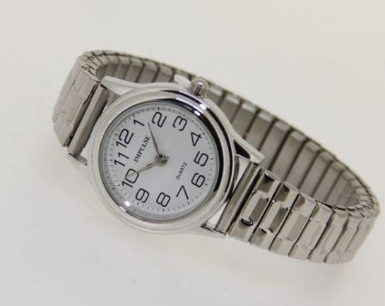 SMALL SILVER STRETCH WATCH